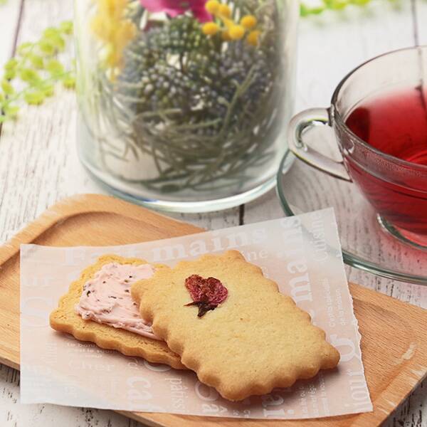 ビスキュイサンド　さくら　1p【賞味期限：2026/3/28】