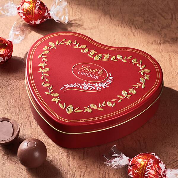 リンツ　リンドール　ハート缶　5p