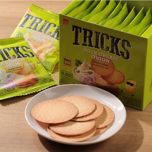トリックス　ベイクドチップス　サワークリームオニオン　12p
