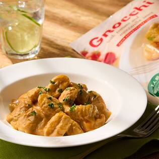 ニョッキ　トマトとモッツァレラチーズのソース　170g