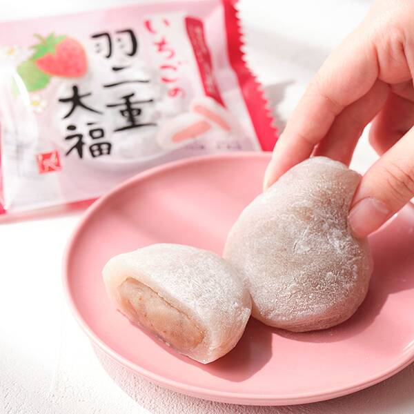 いちごの羽二重大福（栃木県産とちあいかピューレ使用）　1個【賞味期限：2026/6/13】