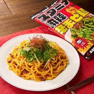 スタミナ麻辣辛まぜ麺　190g